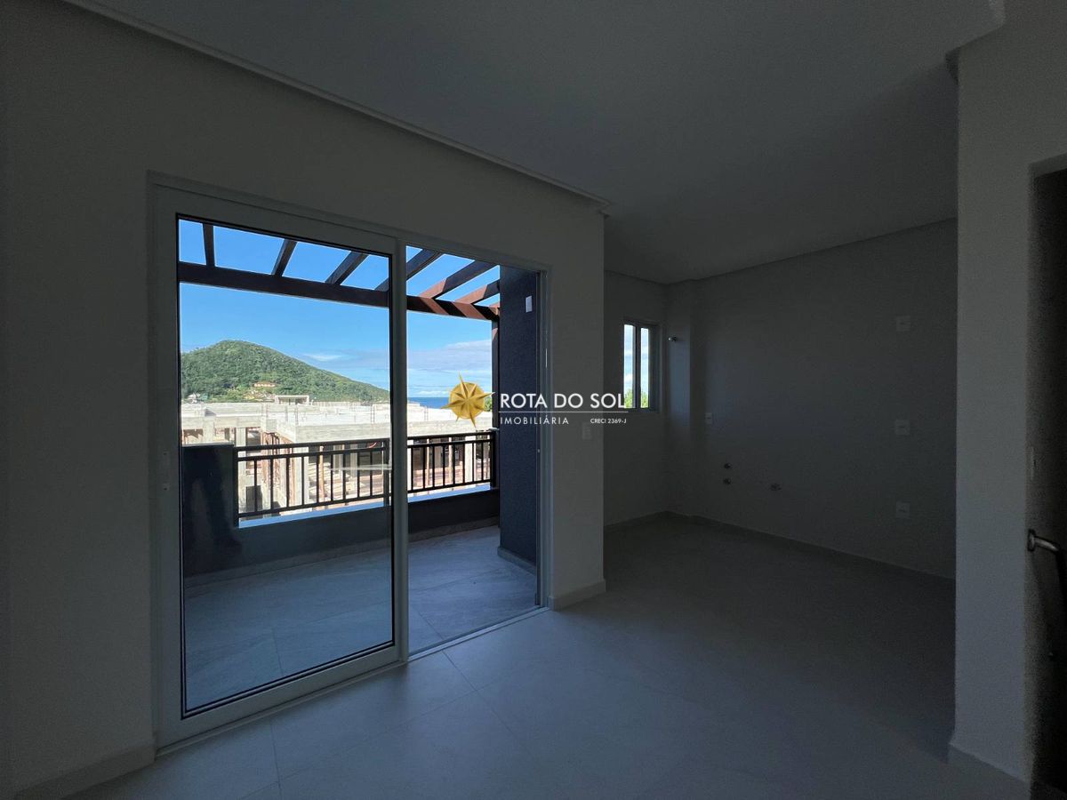 Vila das Galés Triplex 3 suítes beira mar Praia de Quatro Ilhas Bombinhas SC — foto 13