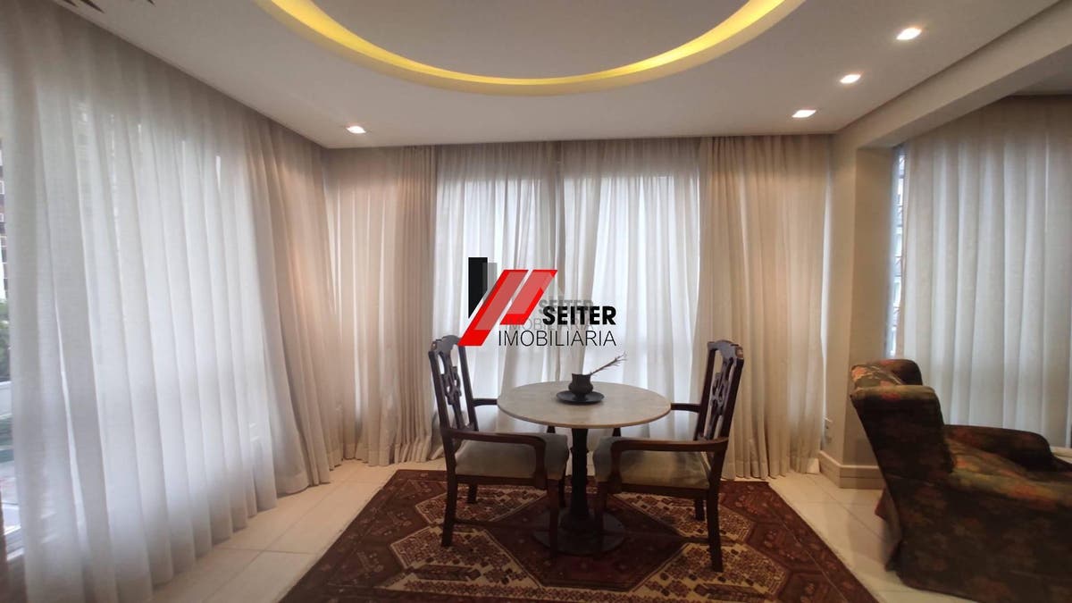 Apartamento a Venda 3 dormitórios Beira mar Florianópolis