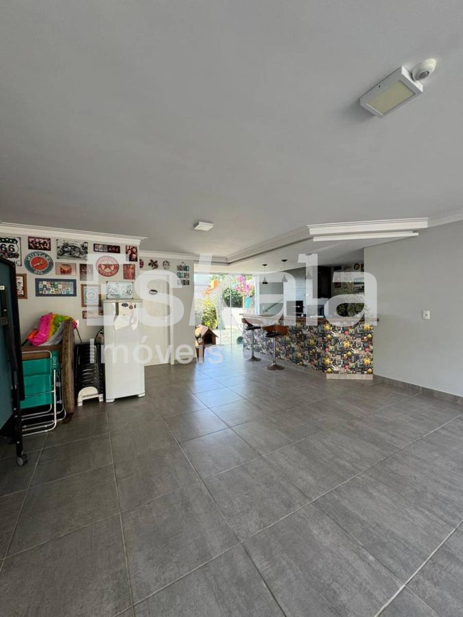 Casa Semi Mobiliada Com 02 Quartos + 01 Suíte Amizade - Jaraguá Do Sul