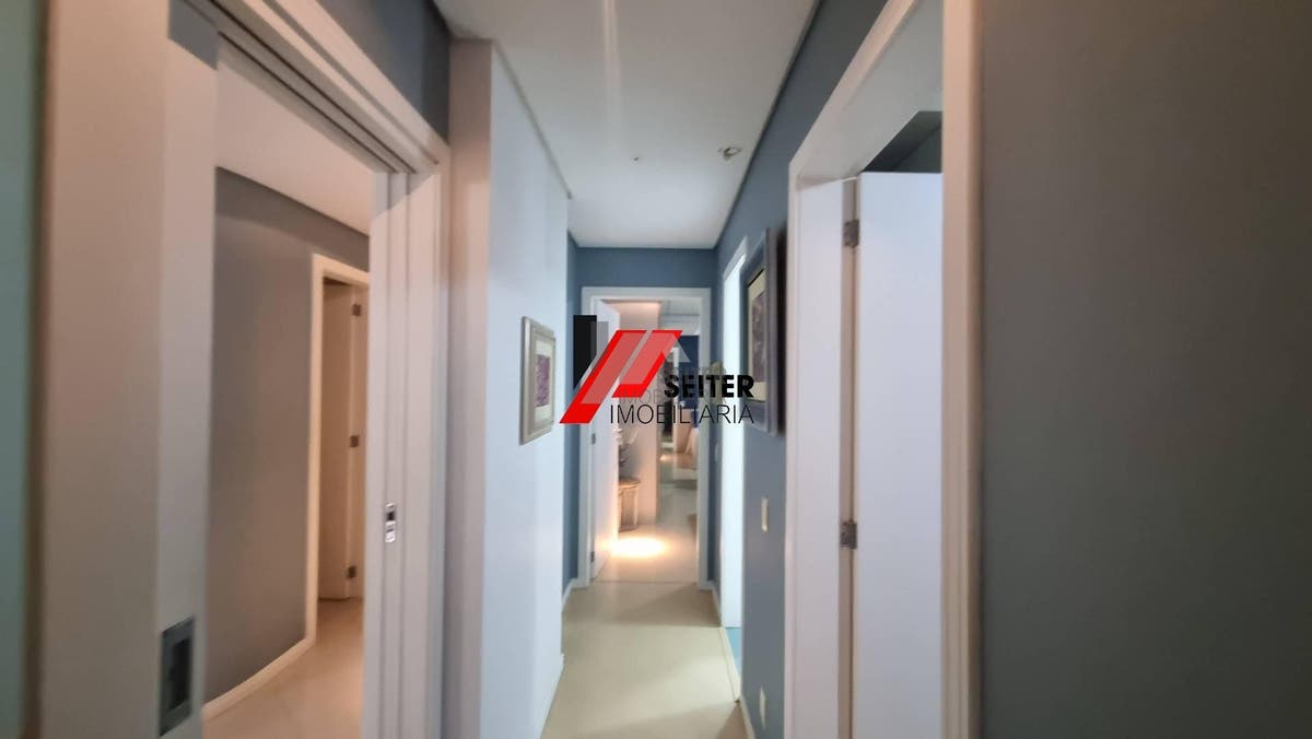 Apartamento à venda Beira Mar Agronômica Florianópolis