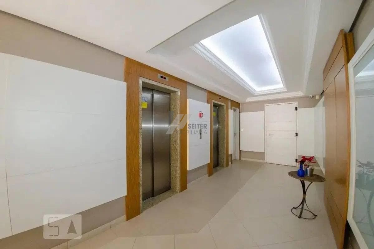Apartamento com 3 quartos, Itacorubi - Florianópolis
