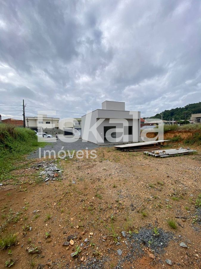 Casa Com 360m² De Área Total Tifa Martins - Jaraguá Do Sul