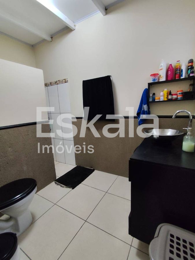 Casa com 04 quartos, sendo 02 suítes tifa martins - jaraguá do sul