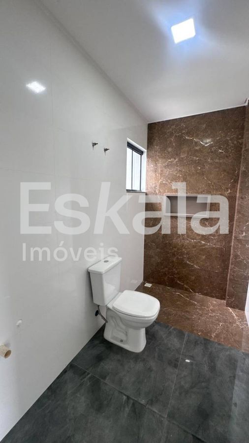 Sobrado Com 01 Suíte + 02 Quartos Com Piscina Três Rios Do Sul - Jaraguá Do Sul