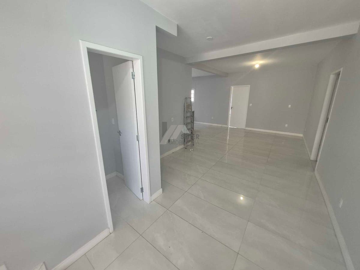 Casa de 4 quartos para alugar no Santa Monica Florianopolis