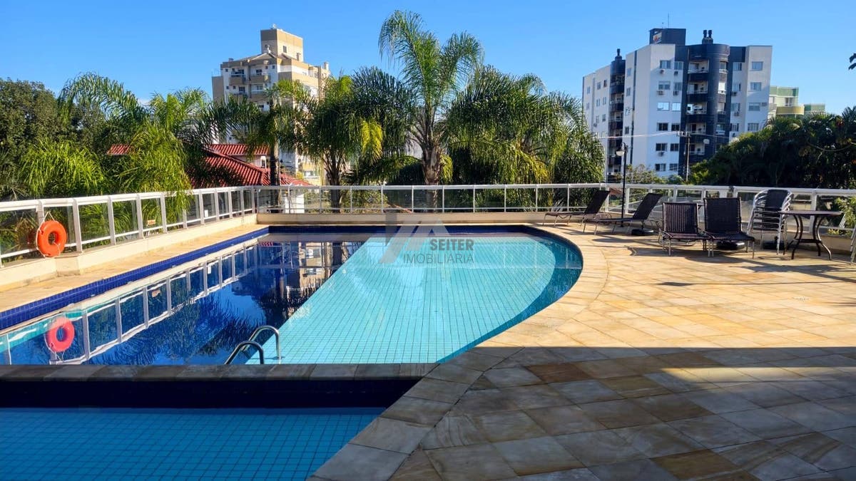 Cobertura 3 suites a venda Itacorubi Florianópolis Zena Becker