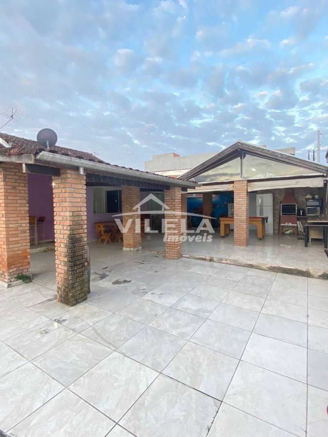 Casa com terreno grande-travessão-caragatatuba-sp