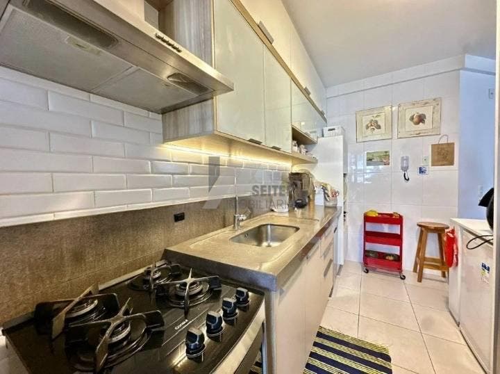 Apartamento á venda Itacorubi Florianópolis.