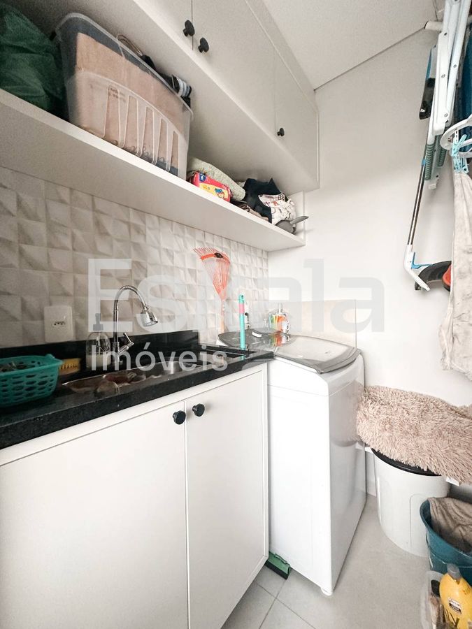 Casa geminada semimobiliada com 03 dormitórios beira rio - guaramirim