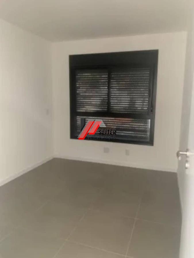Apartamento de dois dormitórios com suite à venda na Carvoeira em Florianópolis