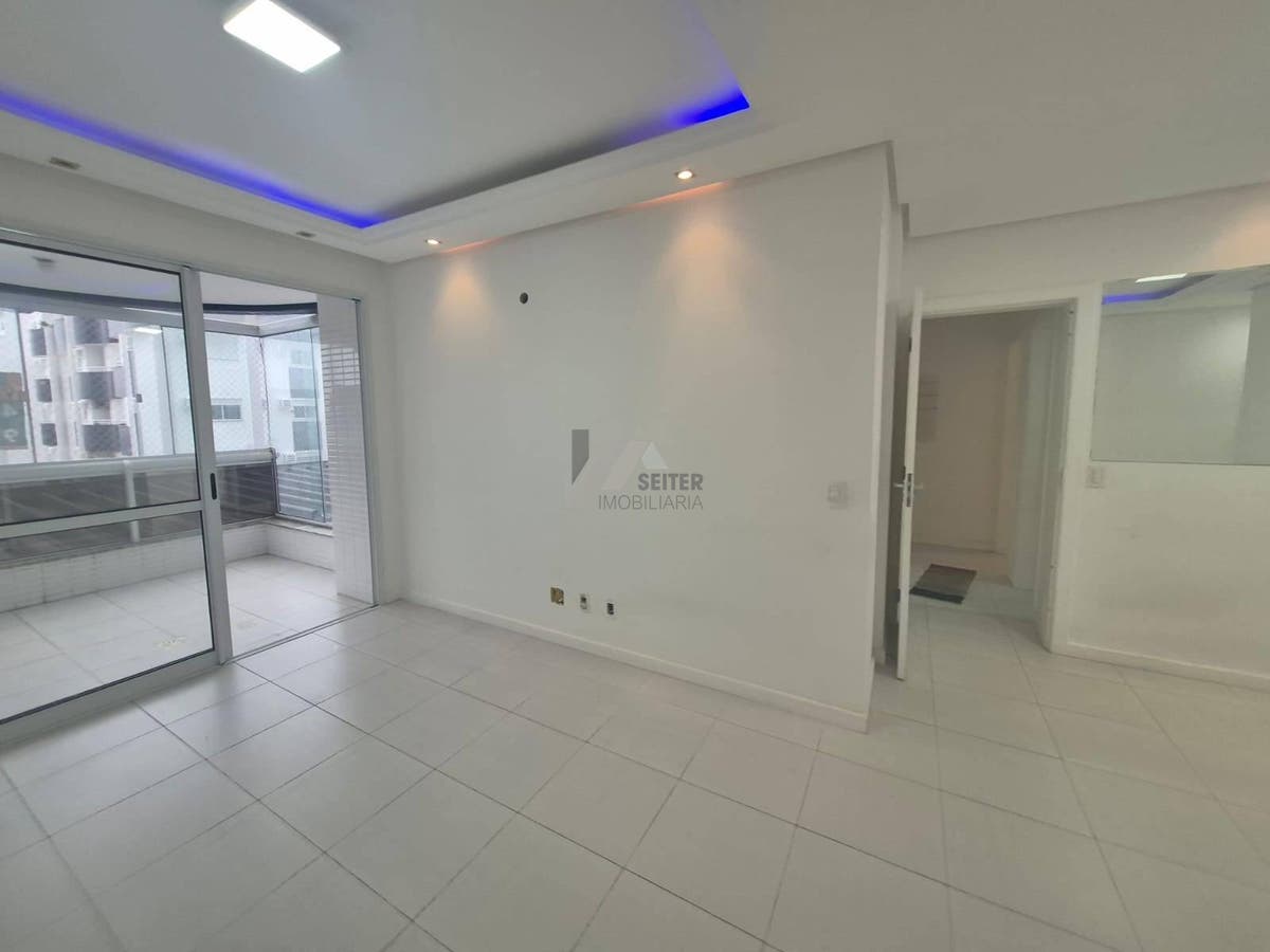 Apartamento com 3 quartos para Locação, Itacorubi - Florianópolis