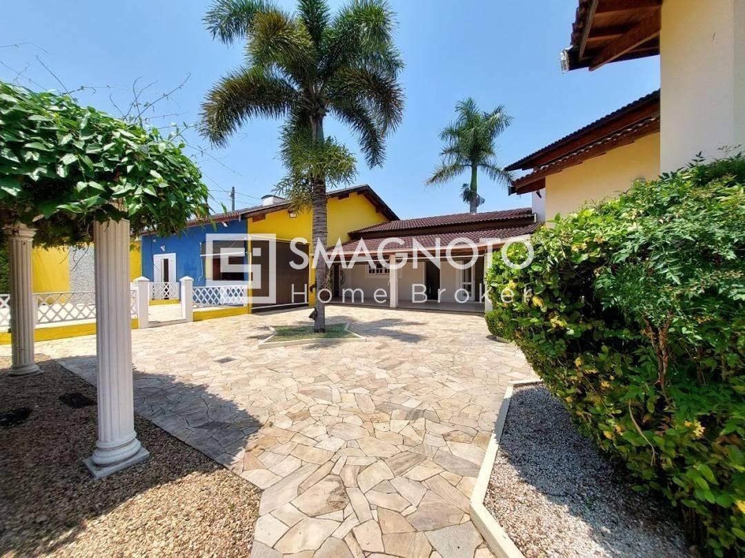Casa com 5 dormitórios à venda, 670 m² por R$ 1.900.000,00 - Água Branca - Piracicaba/SP
