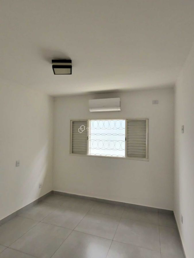 Casa, 3 quartos, 210 m² - Foto 6
