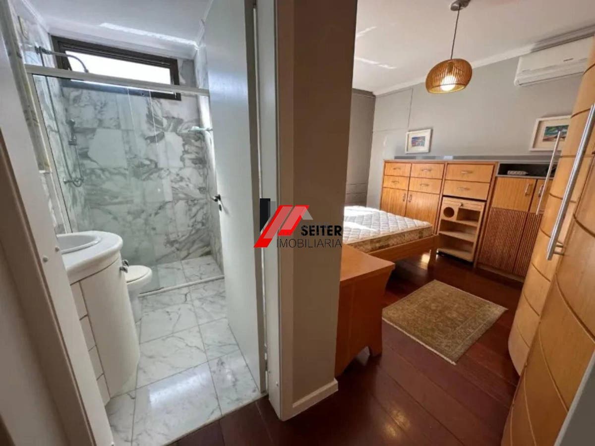 Apartamento á venda na Agronômica Florianópolis