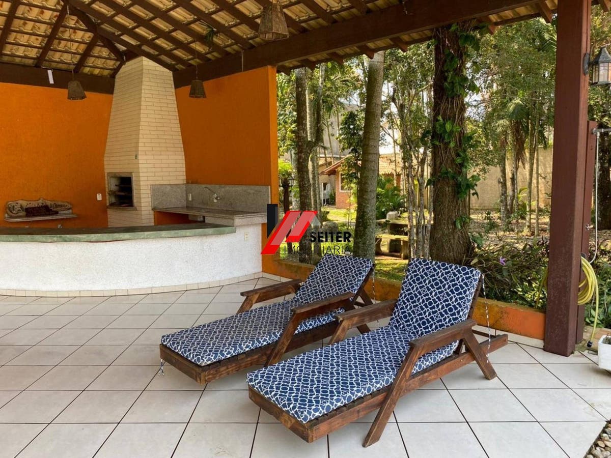 Casa a Venda em Canavieiras Florianópolis