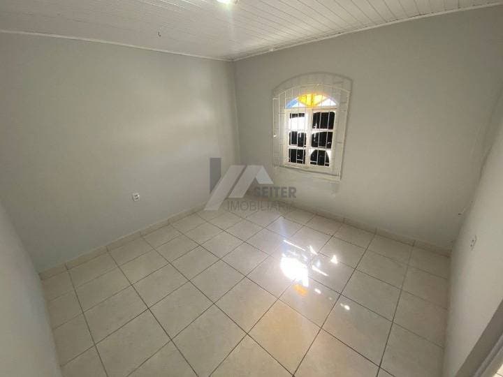 Terreno com duas casas à venda no Bairro Trindade em Florianópolis