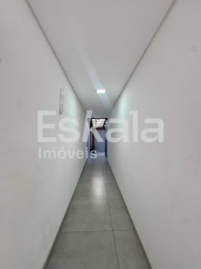 Sobrado Geminada 3 Quartos, Semi mobiliada Rau - Jaraguá do Sul