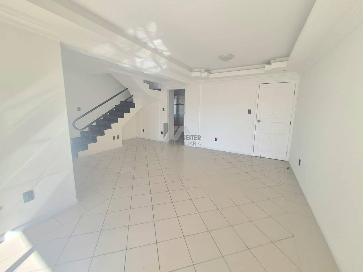 Cobertura a venda de 5 quartos na trindade florianopolis