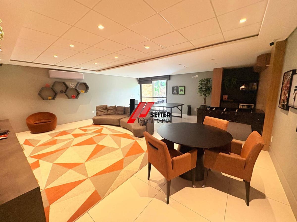 Apartamento à venda no Itacorubi Florianópolis