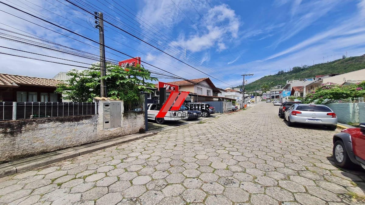 Terreno a venda naTrindade Florianopolis