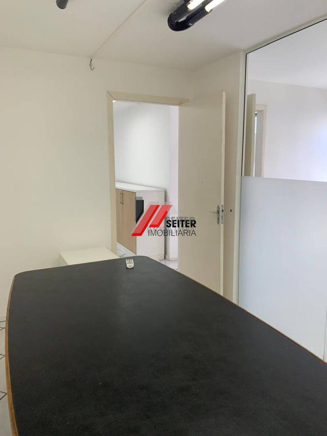 Sala comercial para alugar no centro de Florianópolis proximo mercado publico