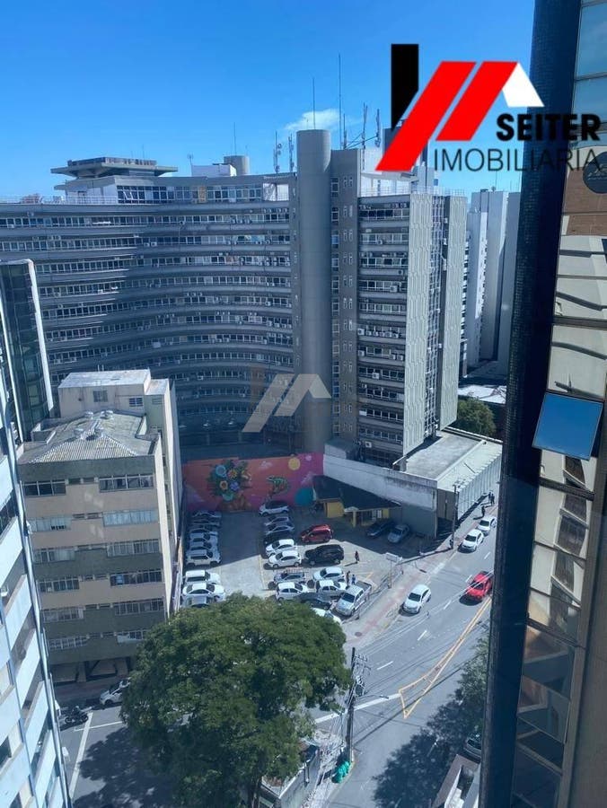 Conjunto comercial a venda no centro de Florianópolis