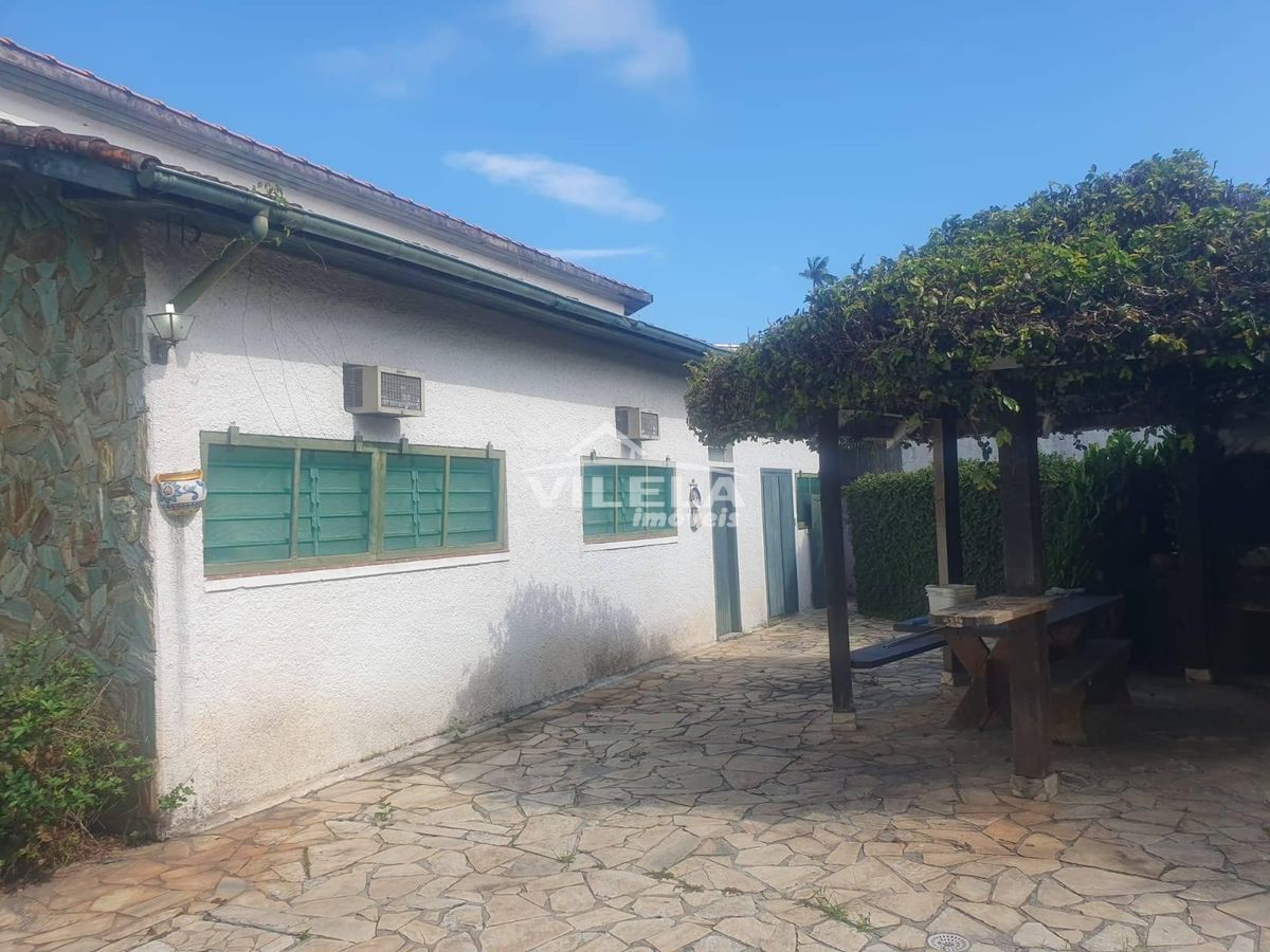 Casa de esquina à venda sumaré- caraguatatuba-sp