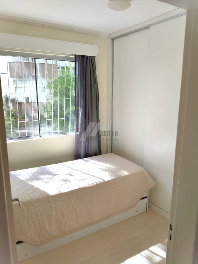 Apartamento com 3 quartos, Trindade - Florianópolis