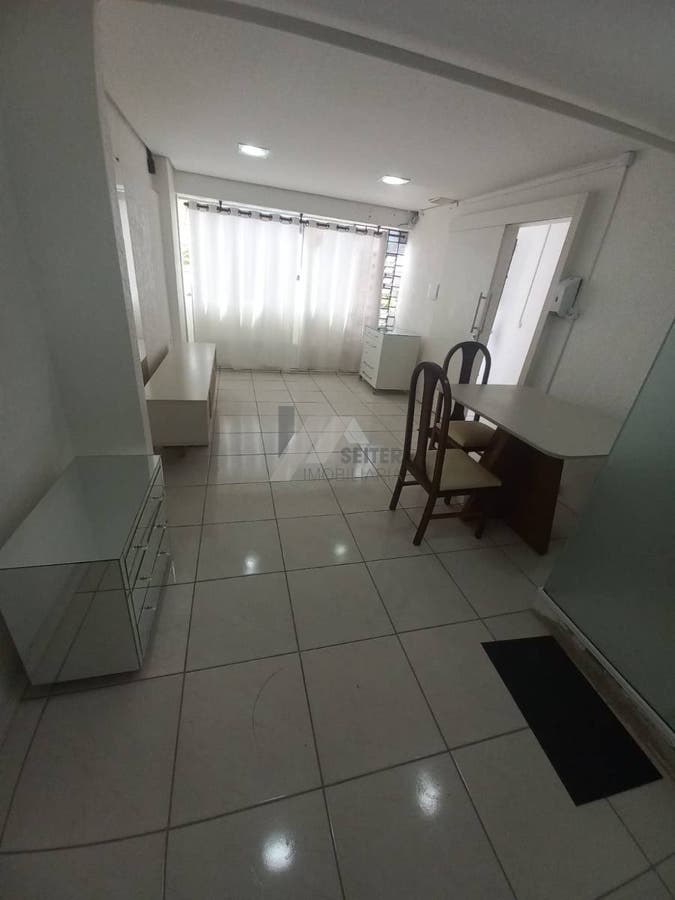 Sala comercial centro - Lacerda Coutinho Fpolis
