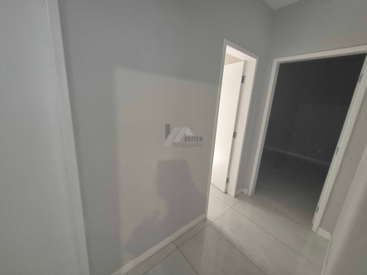 Casa de 4 quartos para alugar no Santa Monica Florianopolis