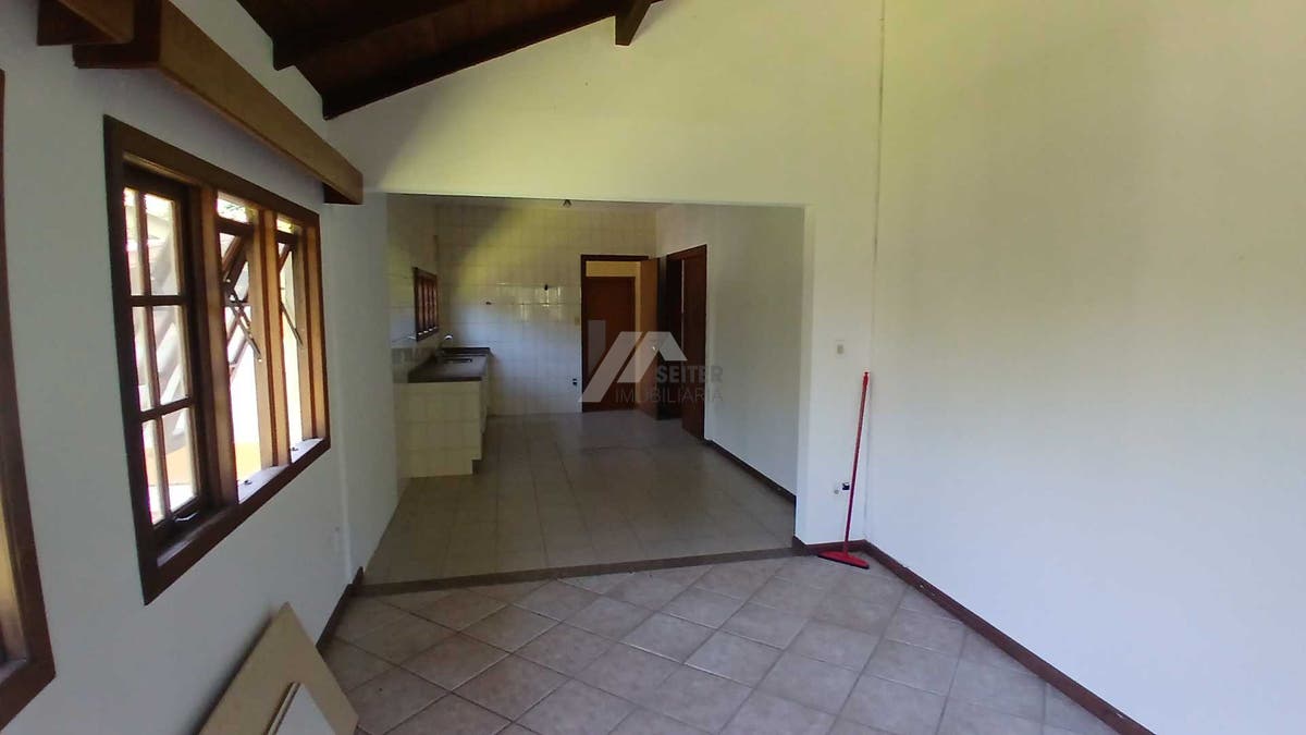 Casa a venda de 4 suites terreno grande Santo Antonio de Lisboa Florianopolis