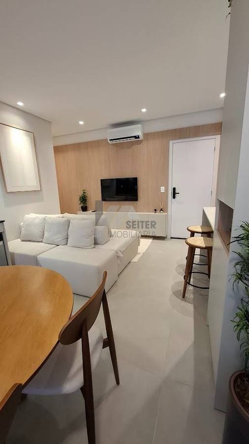 Apartamento 2 dormitórios para Venda no Carvoeira Florianópolis