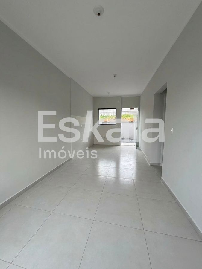 Casa Geminada com 02 Dormitórios Rio Branco - Guaramirim