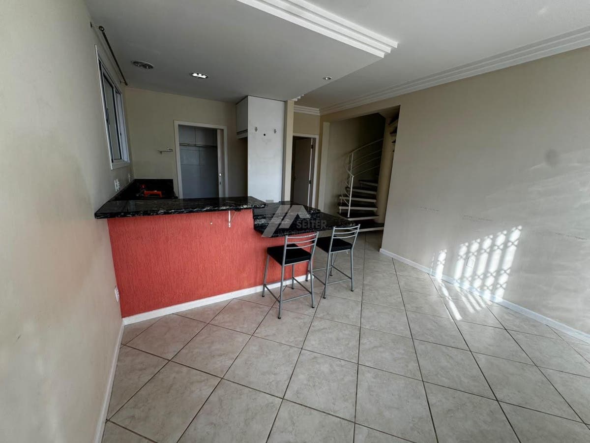 Casa de 4 quartos para alugar na agronomica