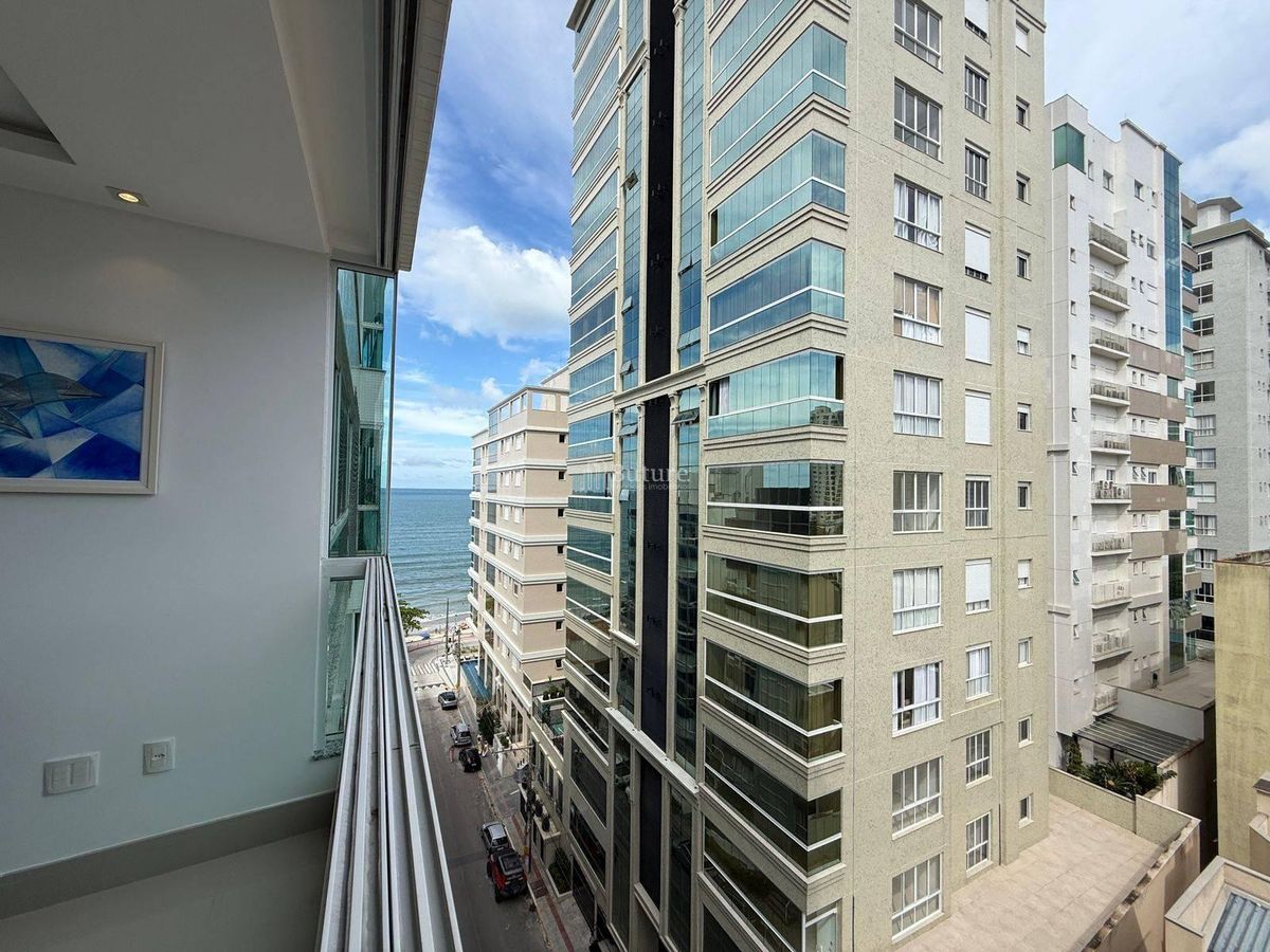SEU NOVO LAR A 50 METROS DA PRAIA