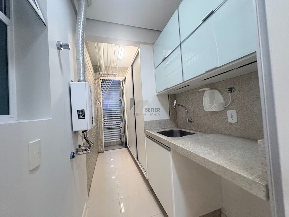 Apartamento 3 Dormitórios com Suite Venda Trindade Florianópolis