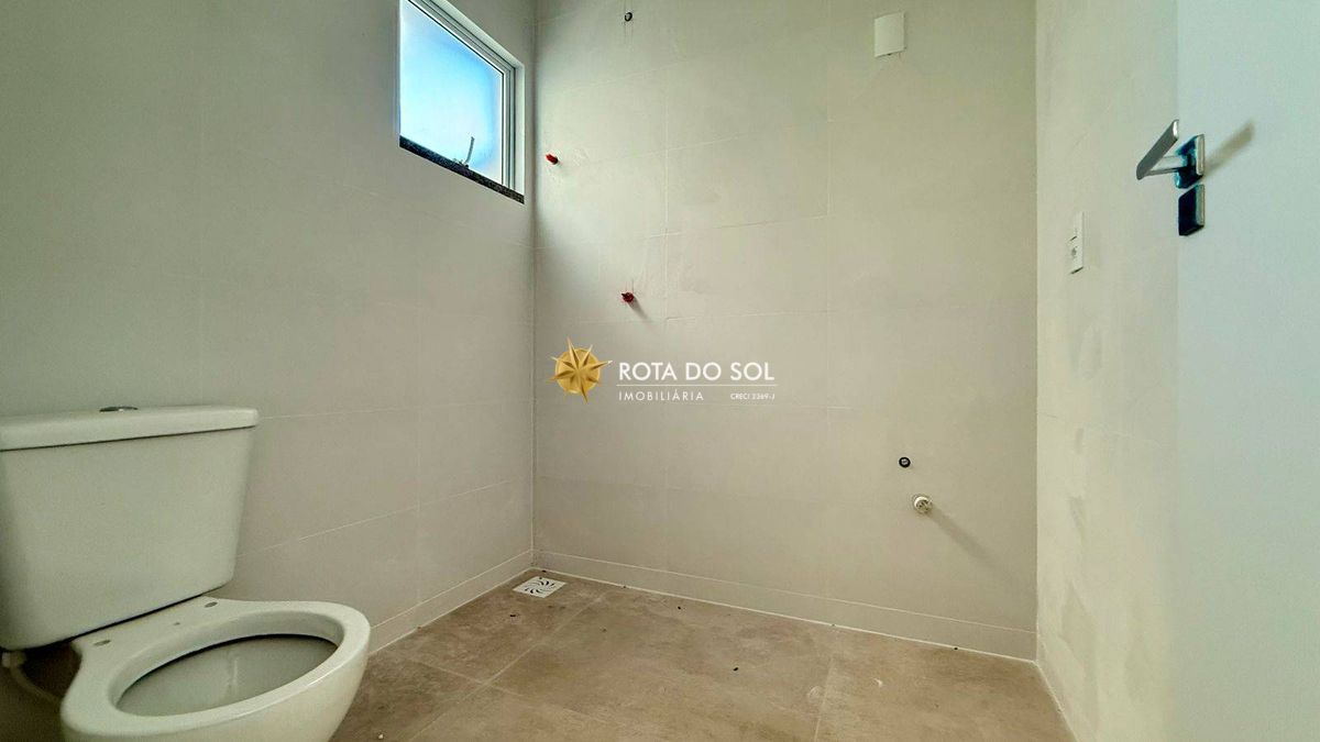 Costa Amalfitana Residencial Sobrado novo 2 suítes Praia Zimbros Bombinhas SC - 16