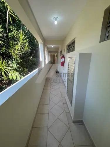 Prédio a venda com 7 apartamentos na Carvoeira Florianópolis