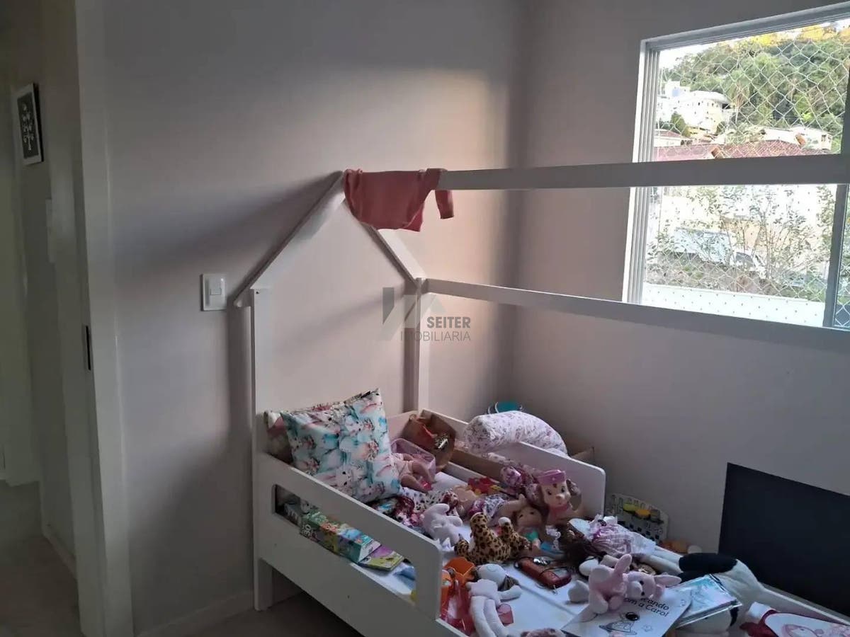 Apartamento com 2 quartos 1 vaga Córrego Grande Florianópolis
