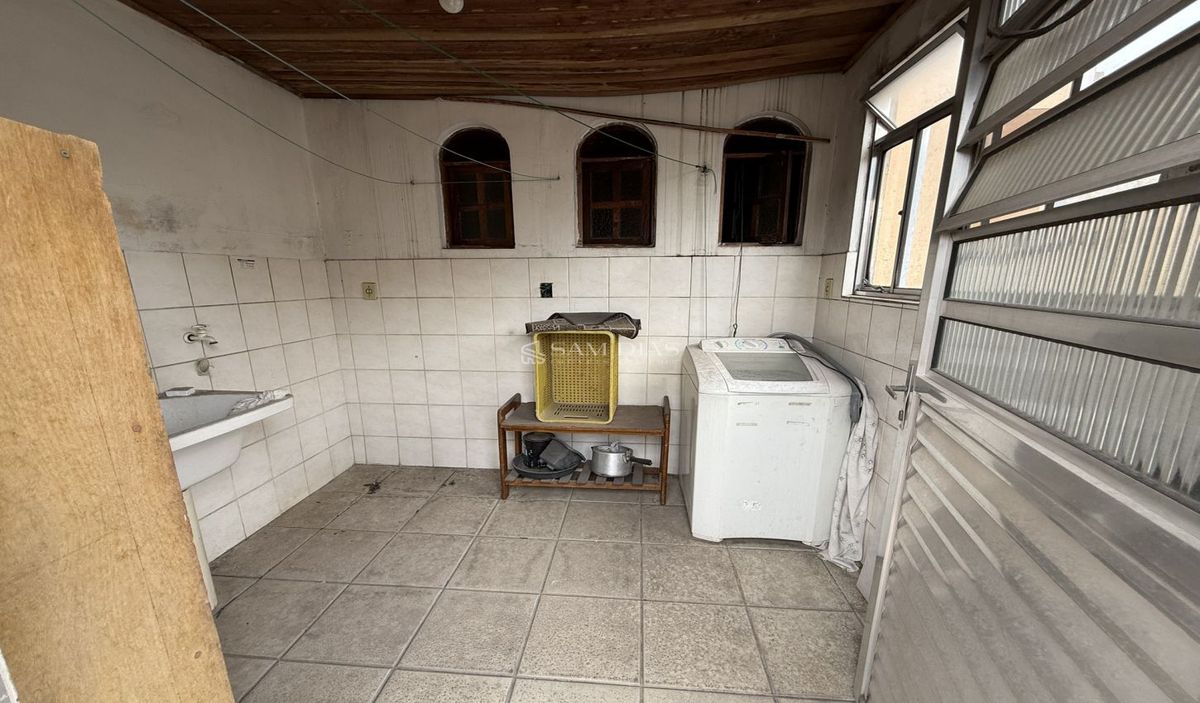 Casa, 3 quartos, 262 m² - Foto 31