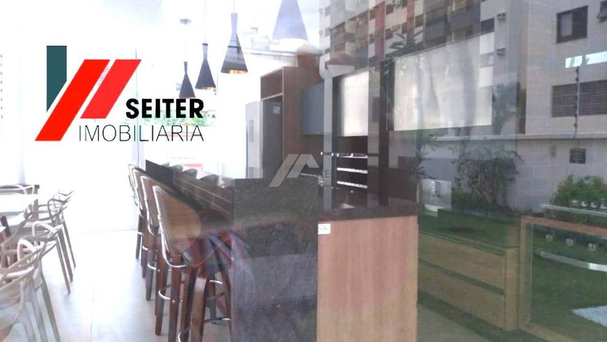 Apartamento mobiliado de 4 dormitorios sendo 2 suites com 3 vagas de garagem a venda Itacorubi