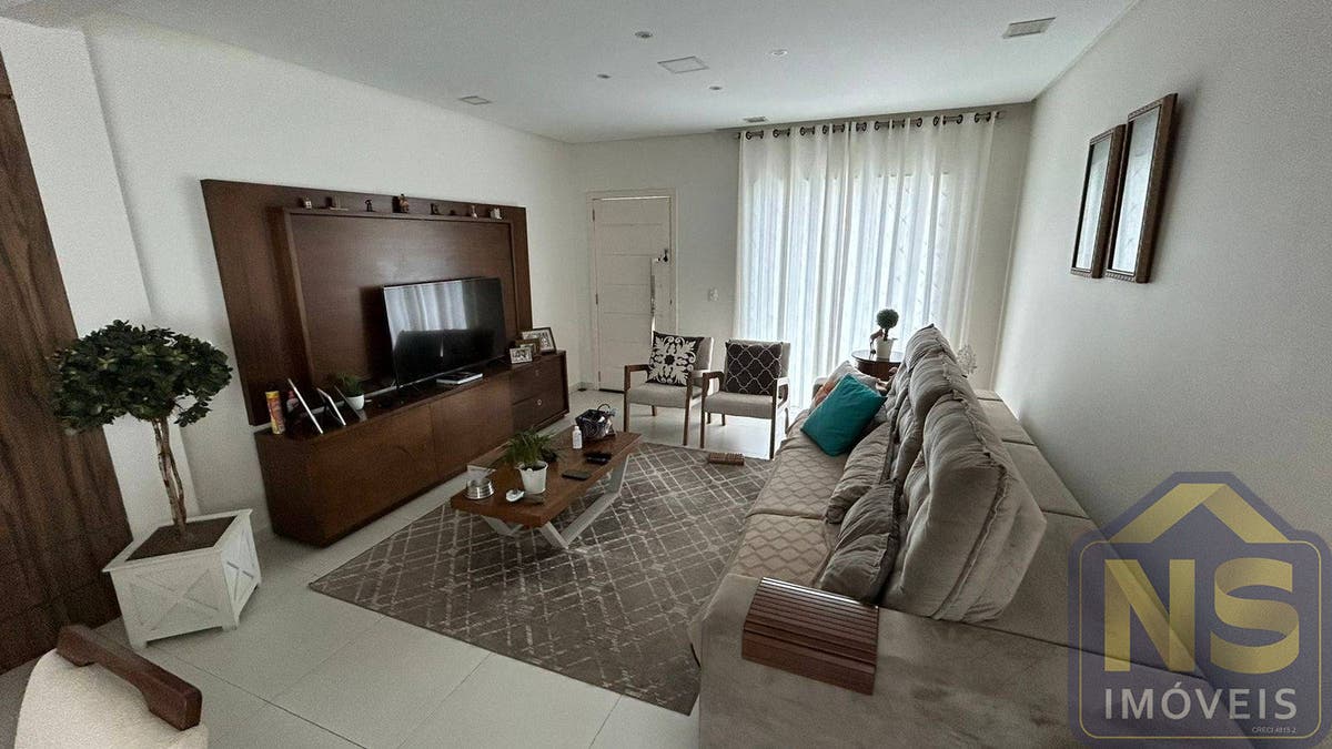 Casa de 3 quartos, 238m² no bairro Fazenda, em Itajaí | Eu Corretor