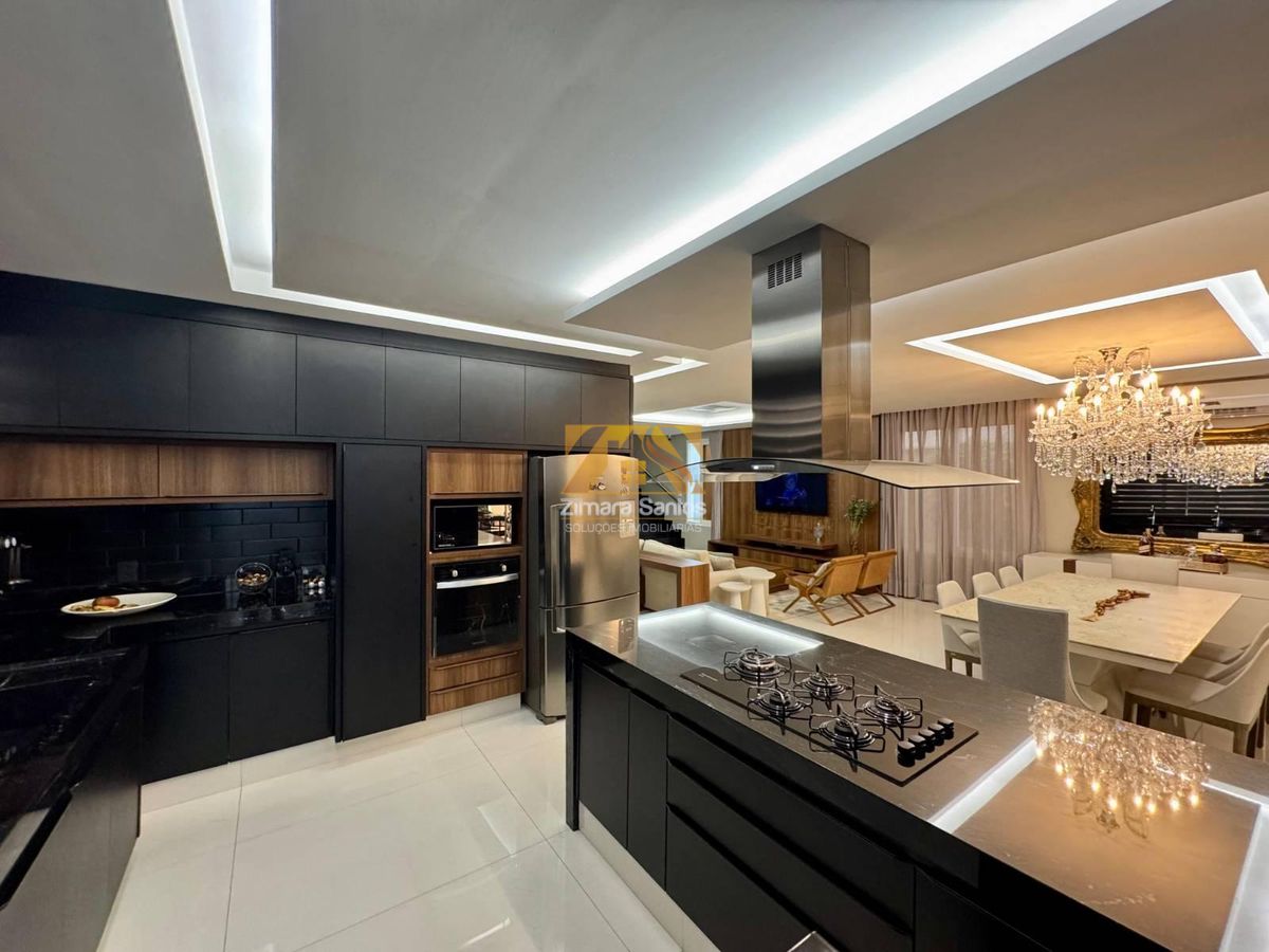 Sobrado, 3 quartos, 310 m² - Foto 7
