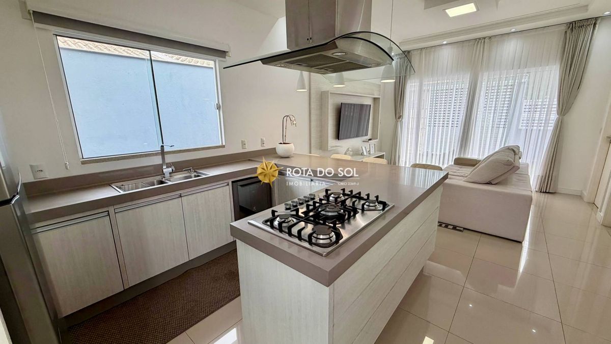 Casa com piscina á venda Praia Zimbros Bombinhas - 8