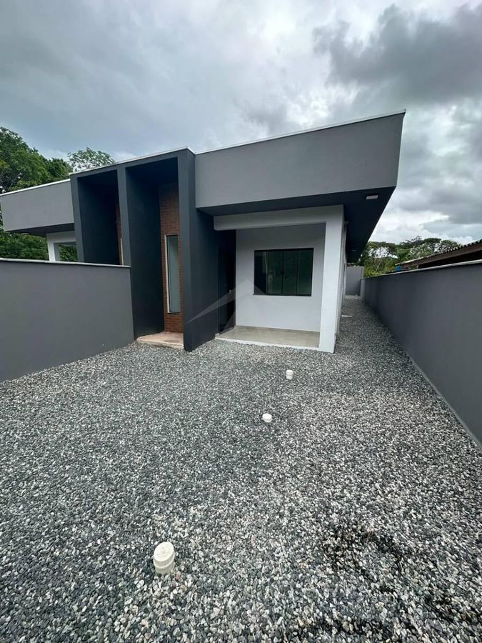 Casa, 2 quartos sendo 1 suíte, bal itamar