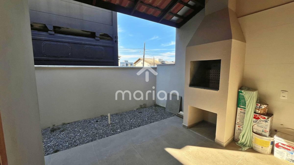 Casa com 2 quartos, Itacolomi - Balneário Piçarras