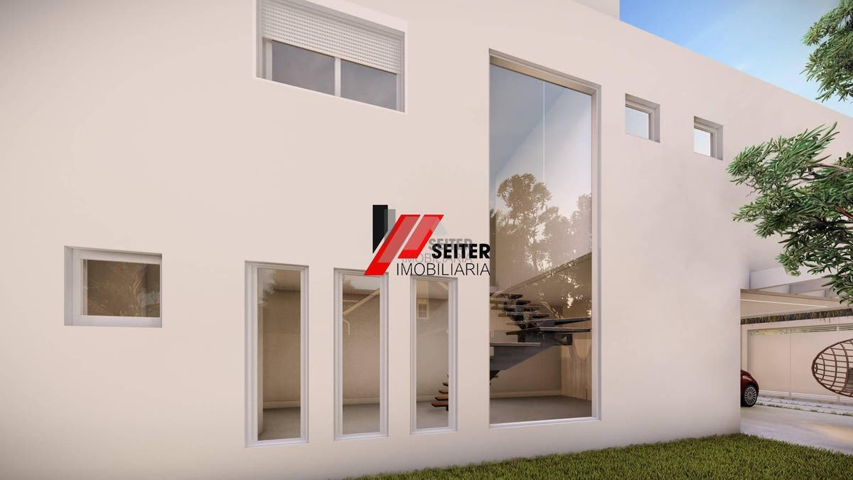 Casa Duplex com 3 quarto sendo 1 suíte à venda na praia dos Ingleses em Florianópolis