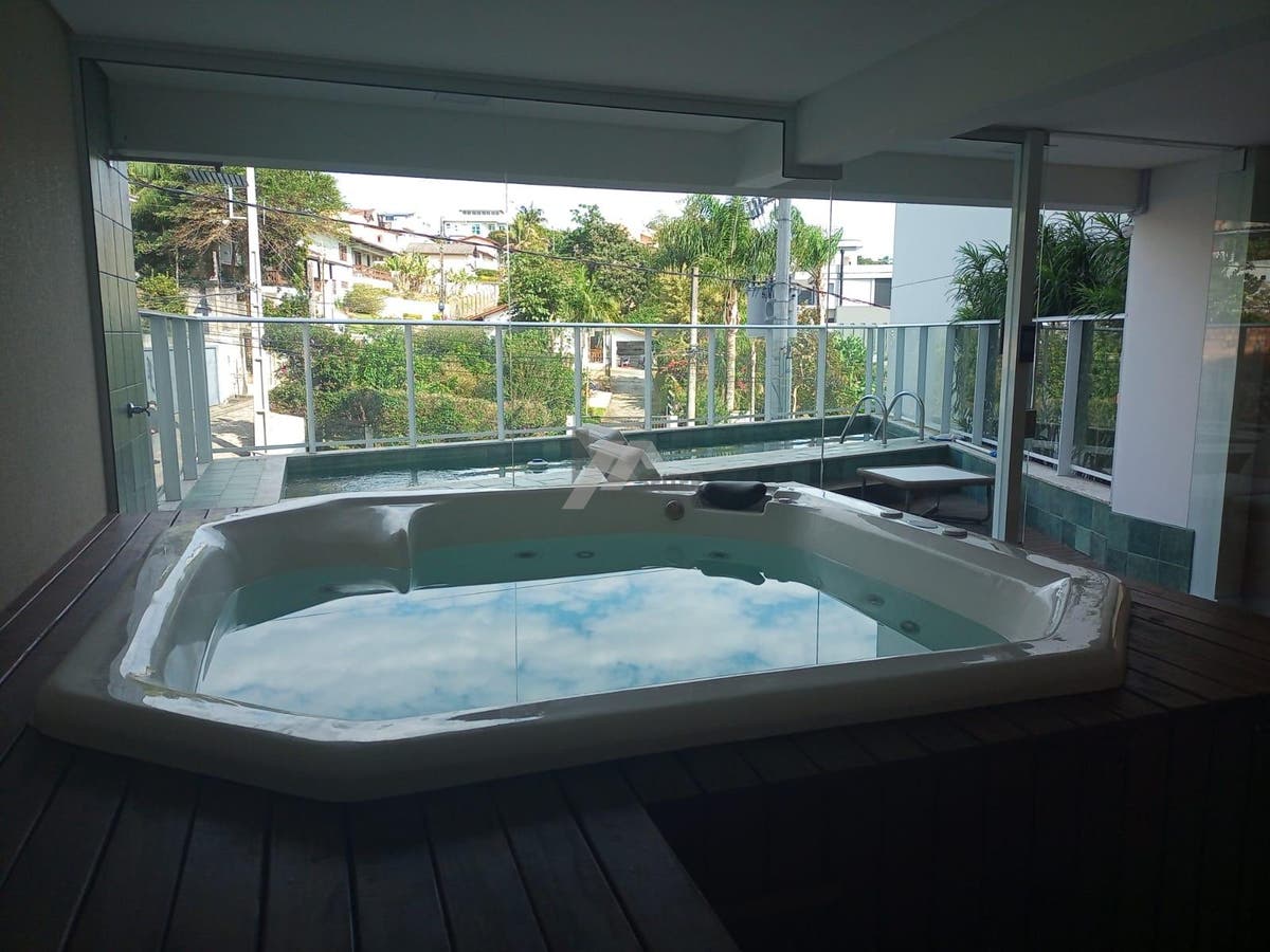 Apartamento 2 dormitórios no João Paulo