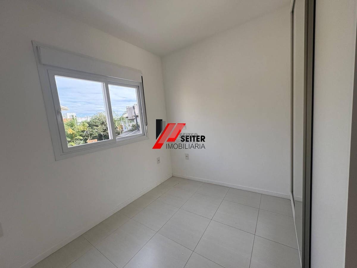 Casa 3 dormitórios com suite venda campeche florianópolis