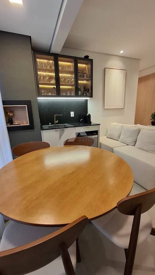 Apartamento 2 dormitórios para Venda no Carvoeira Florianópolis